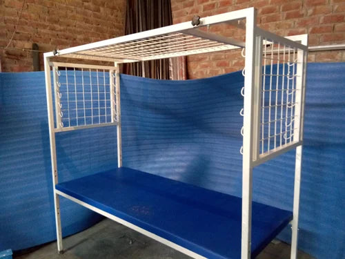 acco Suspension Frame with Fixed Metal couch